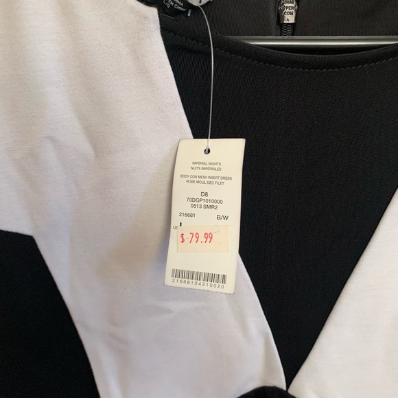 NWT Bebe dress in size Large - Picture 4 of 5